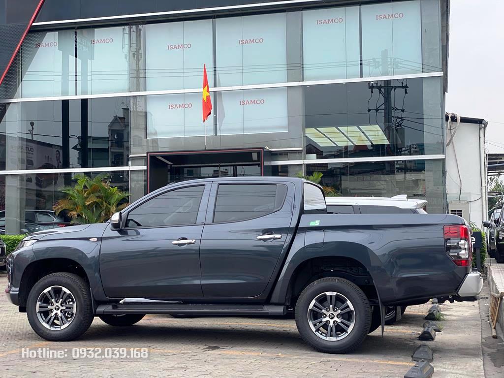 Giá lăn bánh xe Mitsubishi Triton cập nhật mới nhất tháng 08/2024