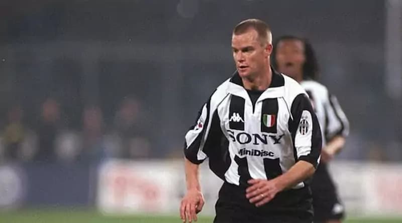 Cầu thủ Juventus - 3 cầu thủ tài năng nhất mọi thời đại Cầu thủ Juventus - Tài năng xuất sắc nhất mọi thời đại